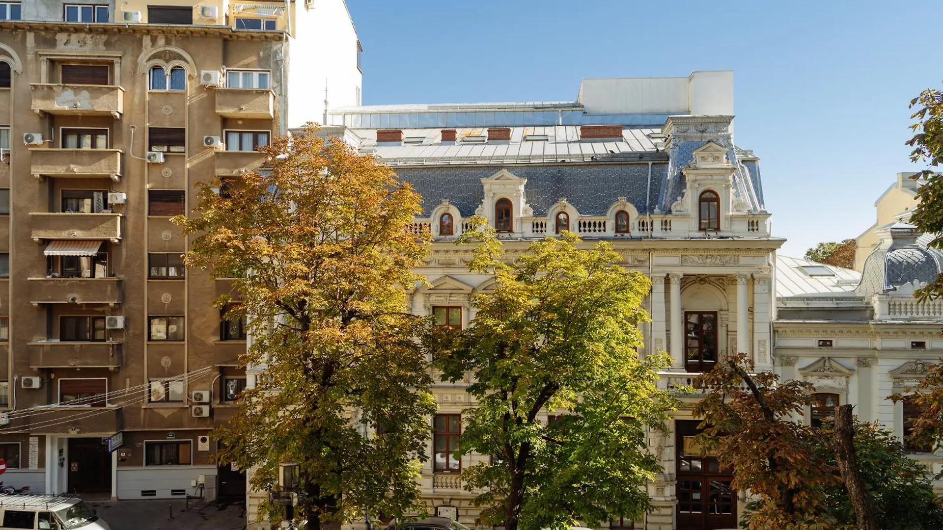 Nomad Studio In The City Center بوخارست رومانيا