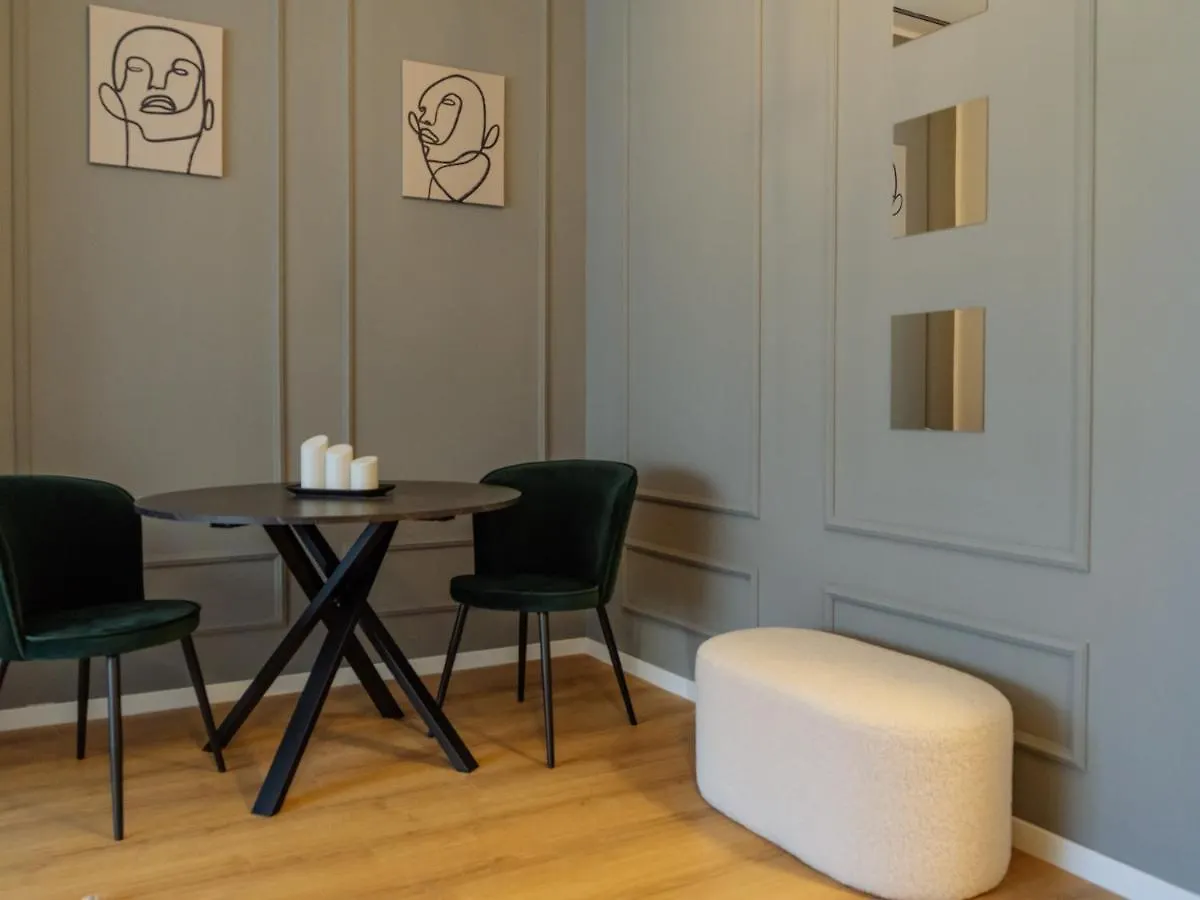 Nomad Studio In The City Center ブカレスト アパート